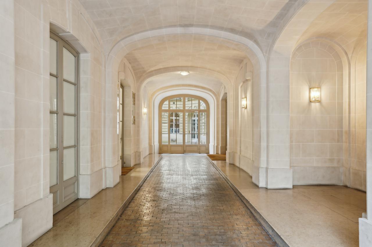 Bureau Paris 530m² Location bureau Paris OLBUR2207145 1